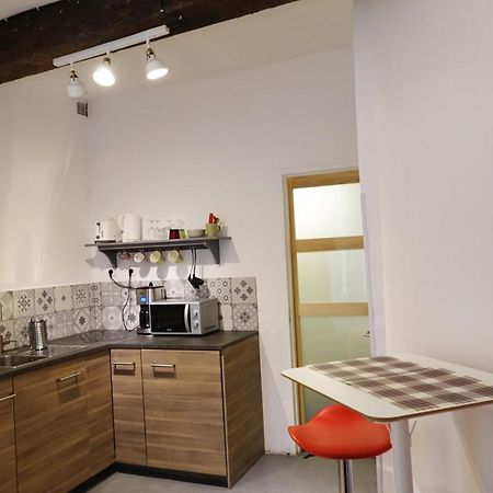 Studio Charmant Intra-Muros Авиньон Экстерьер фото